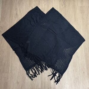 New C-Mode One Size Navy Knit Poncho Shawl Wrap